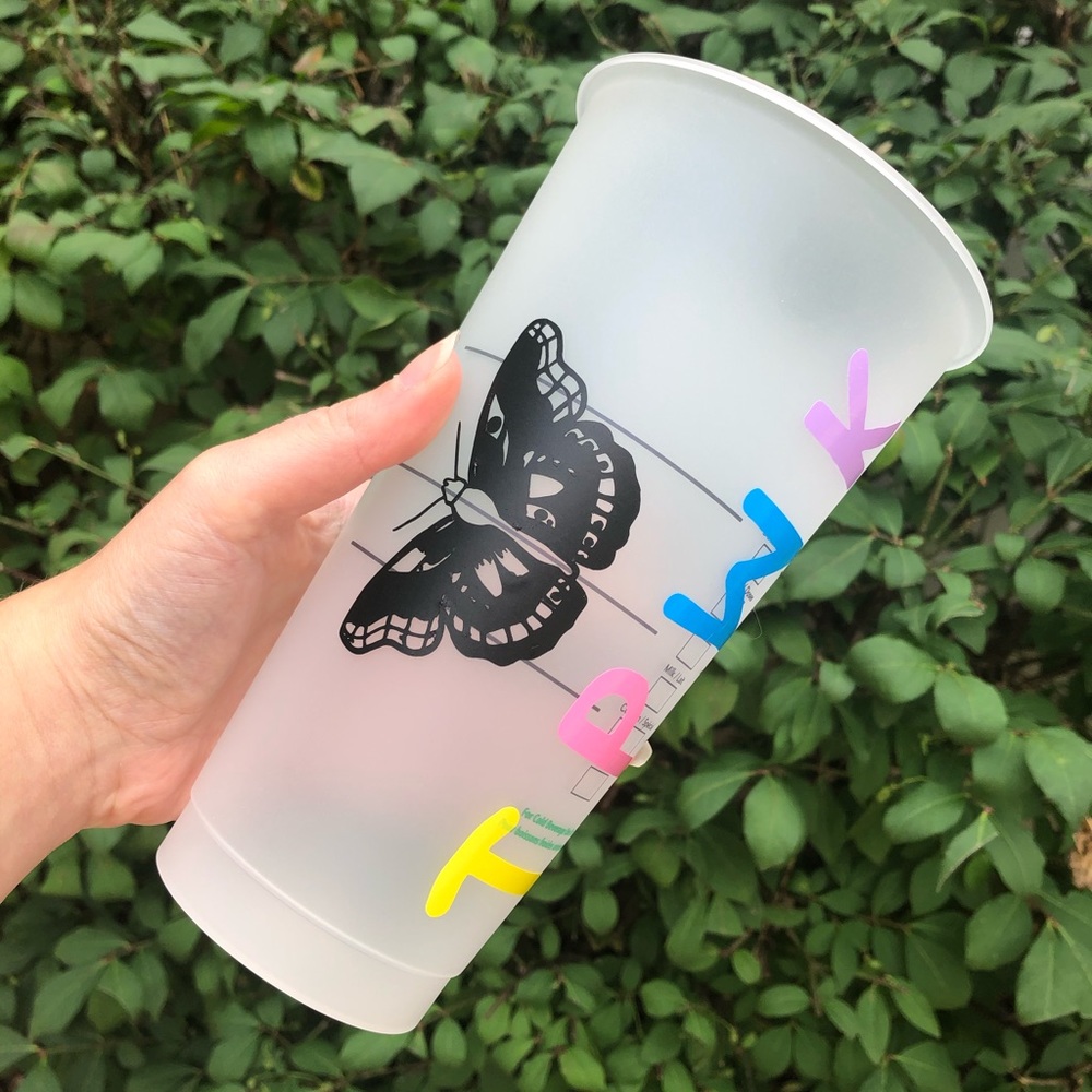 Harry Styles Treat People With Kindness Starbucks